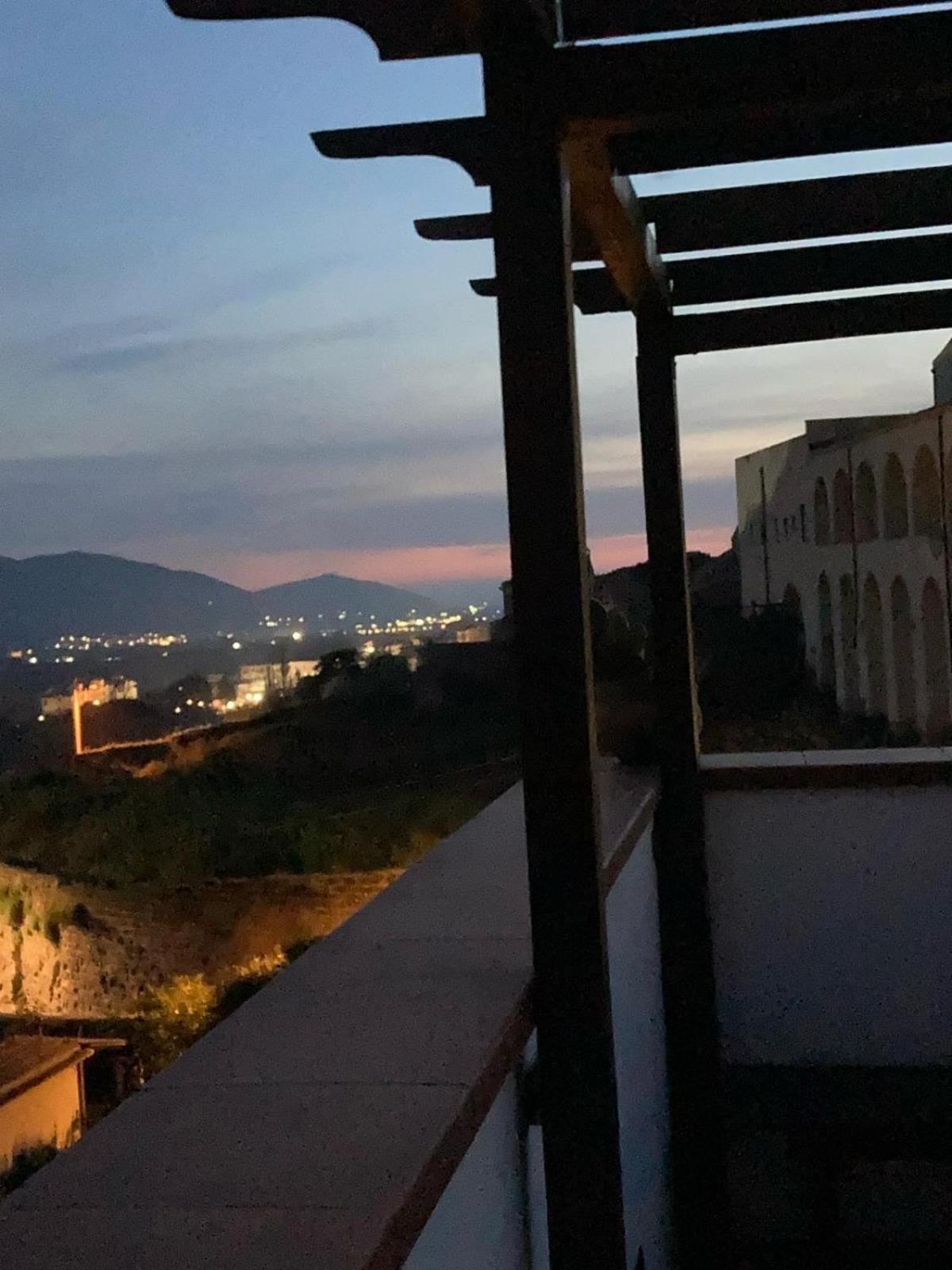 セッサ・アウルンカLa Porta Di San Domenicoアパートメント エクステリア 写真
